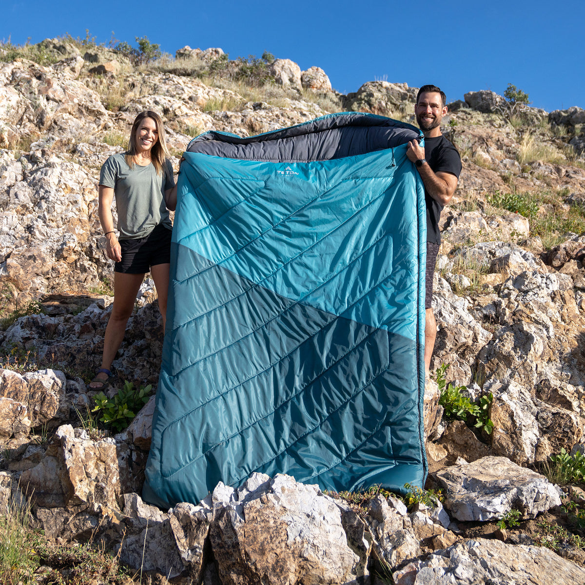 Celsius Mammoth Double 20°F / -7°C Sleeping Bag